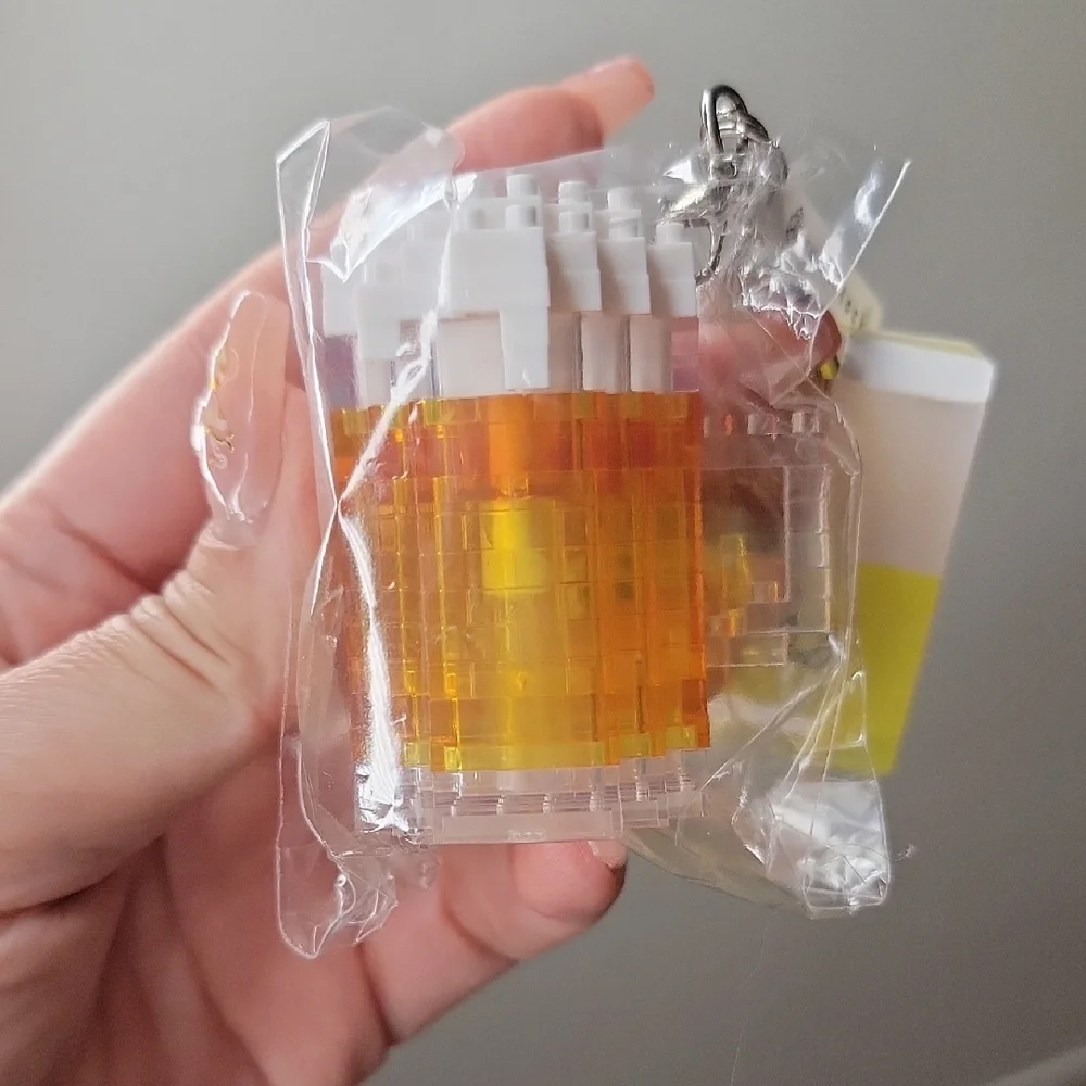 Kawada n-fig Beer keychain